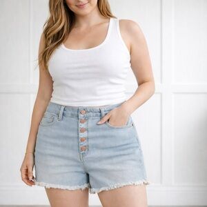 Women’s Jean Shorts light blue, Sz 28